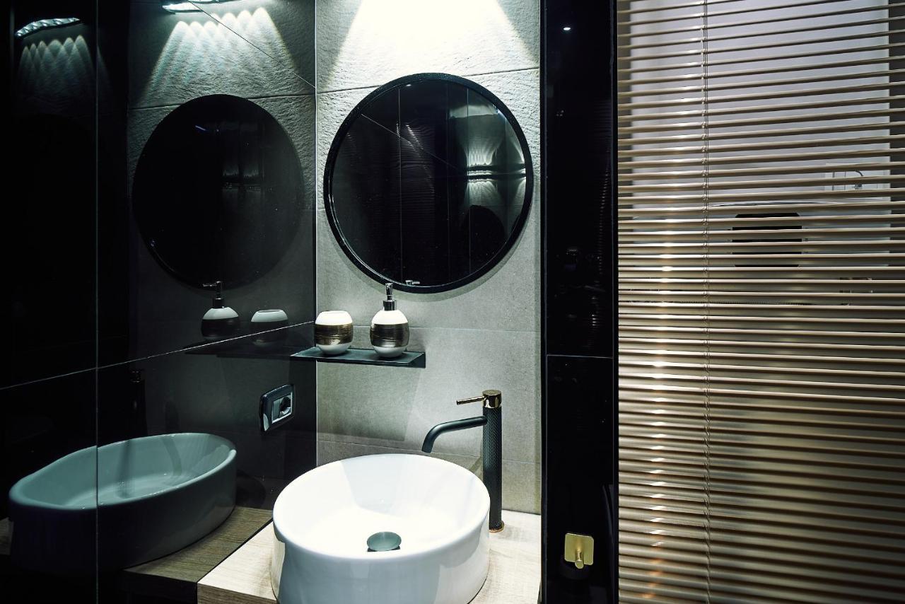 Chiclife - Lilienblum Chic Borgo Santa Caterina Apartment 베르가모 외부 사진