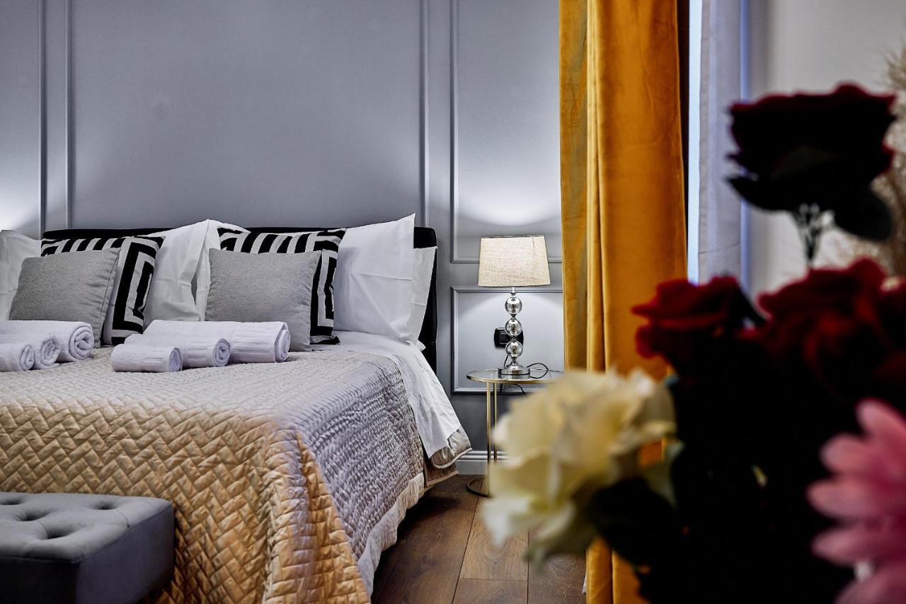 Chiclife - Lilienblum Chic Borgo Santa Caterina Apartment 베르가모 외부 사진